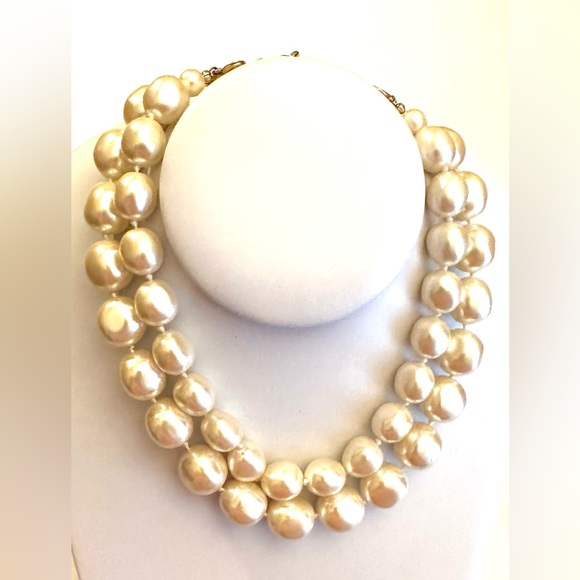Carolee Original Necklace Romantic Faux Rich Double strand Pearl Necklace Unisex - Picture 2 of 11